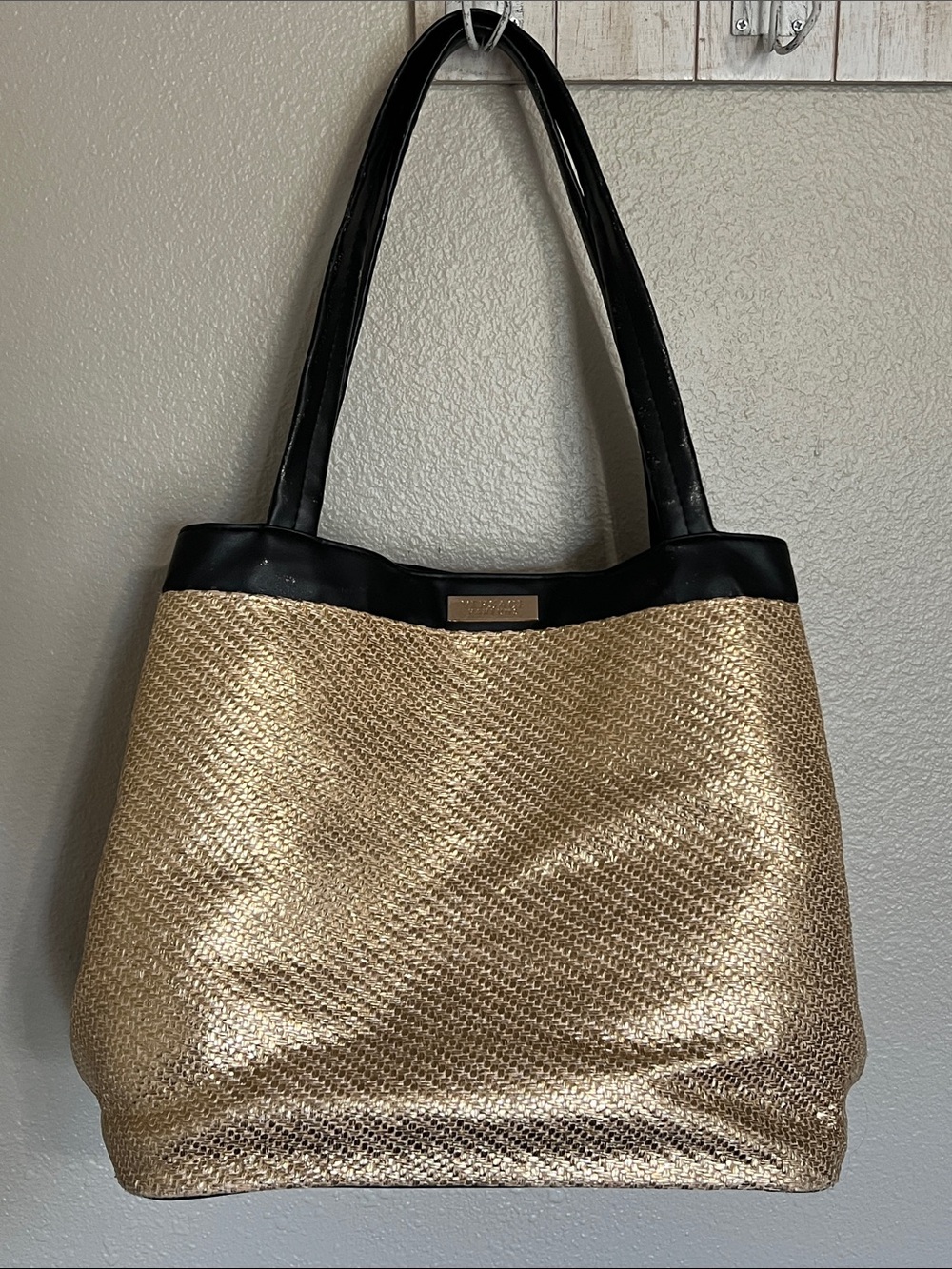 Versace Parfums gold tote bad